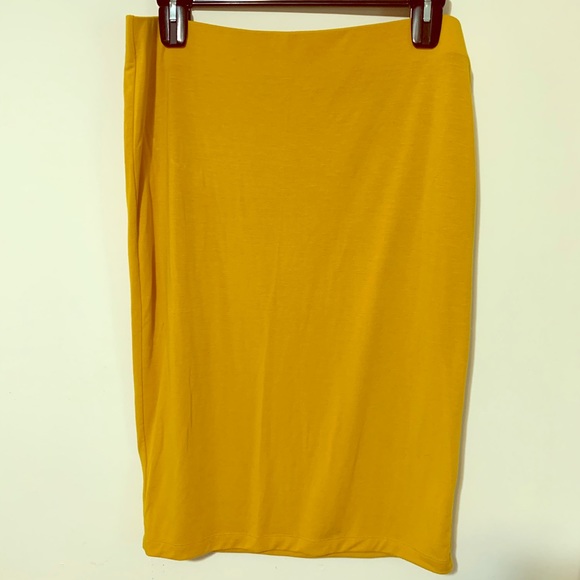 Forever 21 Dresses & Skirts - Midi skirt - mustard yellow